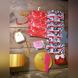 LOL Surprise Doll OMG Swag Accessories Clothes bag w hangers pet carrier